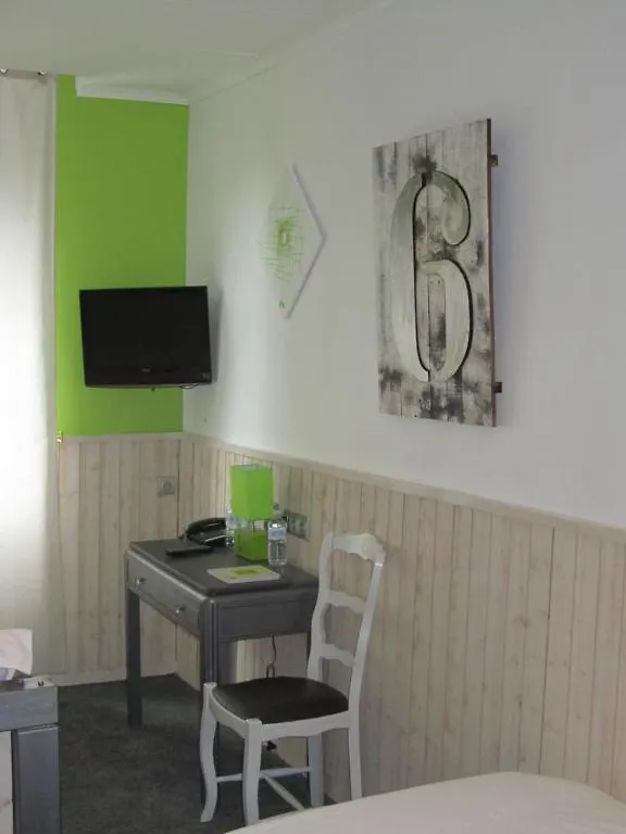 ***  Hotel Le Welcome Messac  France